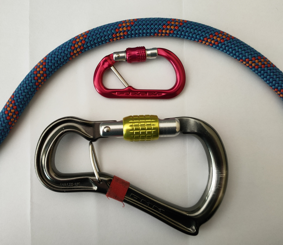 DMM XSRE Lock Captive Bar - Gear Carabiner