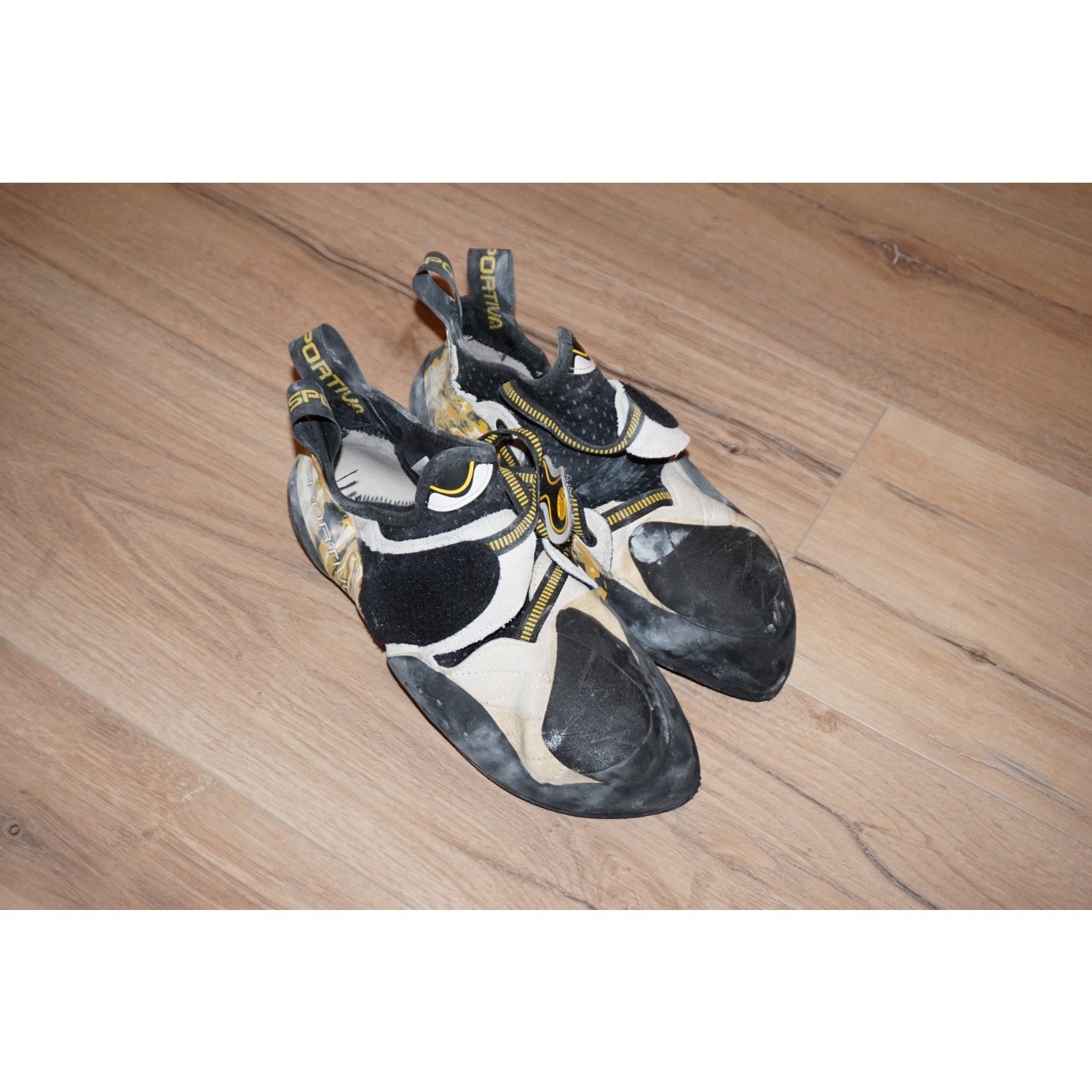 La Sportiva Solution - Climbing Shoes