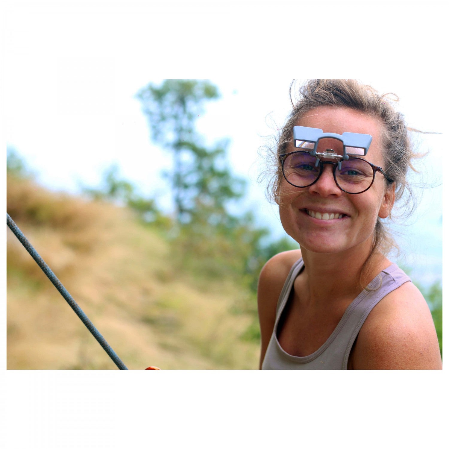 YY Vertical Clip Up - Belay Glasses